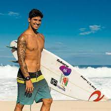 Gabriel medina pinto ferreira (born 22 december 1993) is a brazilian professional surfer, also the 2014 and 2018 wsl world champion.medina joined the world's elite of the world surf league tour in 2011, and in his rookie year he finished within the top 12 of the asp (now wsl) world tour at the age of 17. 20 Gabriel Medina Ideas Medina Gabriel Surfing