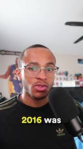 Kameron Collins's Instagram, Twitter & Facebook