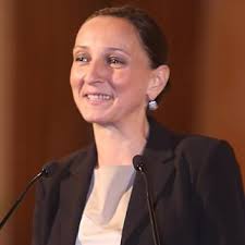 Daniela Georgescu (@d_georgescu)