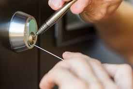 LockSnap Locksmith owner and team in Orem