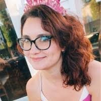 Courtney Mabry's Instagram, Twitter & Facebook