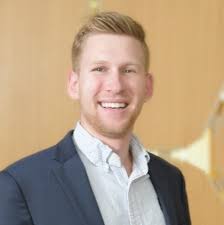 I am so excited to share that I've started a new role as an Account Manager  at Google! I could not have asked for a warmer welcome these last few weeks  and