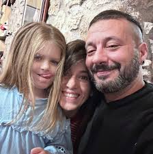 Simona Esposito (@esposito.simona.3) • Facebook