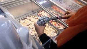 Memiliki bentuk tubuh ideal merupakan dambaan banyak orang, untuk bisa memiliki tubuh ideal. Salad Buah Di Hypermart Youtube