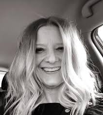 Kathryn Crider's Instagram, Twitter & Facebook