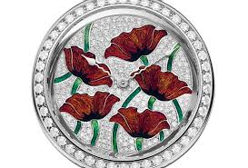 Coquelicots, camomilles et bleuets pour un beau bouquet de printemps. A Dazzling Bouquet From Bovet 1822 Fhh Journal