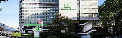 Our new iberia hotel is located eight miles from avery island, and is just off hwy 90 at la 14. West London Hotel Holiday Inn London Kensington Forum