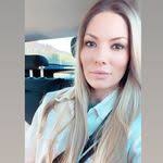 Sandra Sellstrom's Instagram, Twitter & Facebook