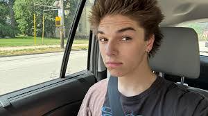 Ben Billings's Instagram, Twitter & Facebook