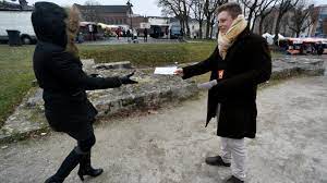 Arguant que la loi ne définissait pas précisément ce qui constituait une manifestation, le procureur de la république s'est évertué lors de l'audience à convaincre la cour qu'une distribution de tracts sur la voie publique s'assimilait de fait. A Valenciennes Interdire Les Tracts Sur Les Marches Legal Ou Pas