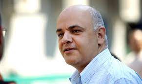 Jun 11, 2021 · doi soti au fost gasiti decedati in locuinta lor din barla, judetul arges, iar oamenii legii au deschis dosar penal si fac cercetari. AdevÄƒrul Despre Familia Lui Raed Arafat Trecutul Ascuns De Omul Momentului In Romania Impact