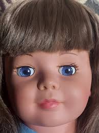 Draculaura monster high scaris sem a roupa original (essa é de um  Equestria) e sem sapatos. Cabelos perfeitos cheirando novo