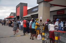 It was an sms notification for her first r350 payment from the state. R350 Grant Social Development Dept Needs More Money From Treasury To Pay Asylum Seekers News24