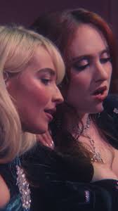 Keisha Housley's Instagram, Twitter & Facebook