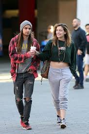 She is known for being the only daughter of pop singer michael jackson. Nach Suizid Gerucht Paris Jackson Geniesst Date Mit Freund Promiflash De