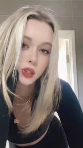 Natalie (@zmxqupdr46k)