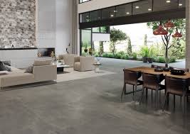 Wir schneiden, fräsen, fasen, rillen und runden ihre fliesen und platten in allen größen bis zu 180/180/2 cm. Baustoffwagner Fliesenspezialist In Wien Baustoffwagner