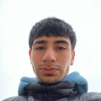 30+ perfiles de «Benjamin Chacon»