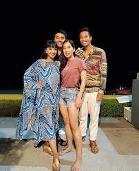 เศรษฐา ทวีสิน ผู้บริหารแสนสิริ ตอบหลังถูกถามเรื่อง ศรีพันวา ภูเก็ต ระบุ ไม่เคยไปครับ ไม่คิดจะไปด้วย ในรูปก็ดูสวยเพราะความ. à¸žà¸ à¸ž à¸à¸•à¸£ à¸ž à¹„à¸¥ à¹‚à¸žà¸ªà¸• à¸ à¸²à¸žà¸ªà¸§ à¸• 31 à¸› à¸ à¸š à¹€à¸¨à¸£à¸©à¸à¸² à¸—à¸§ à¸ª à¸™ à¸ªà¸²à¸¡ à¸™ à¸à¸˜ à¸£à¸ à¸ˆà¸«à¸¡ à¸™à¸¥ à¸²à¸™à¹à¸« à¸‡à¹à¸ªà¸™à¸ª à¸£