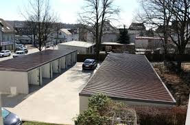 Garagenhof Mit 13 Neubaugaragen In Chemnitz Der Bau Ist Fertig Voll Vermietet Und Steht Zum Verkauf An Neubau Outdoor Dekorationen Garage