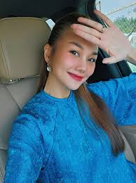 Thanh Hằng khoe làn da căng mọng ở tuổi ngoài tứ tuần, bí quyết chăm sóc  không phải ai cũng biết