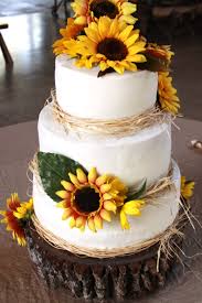 Explore our recipes to start the birthday celebration from the comfort of your kitchen. Sunflower Cake Ideas For Birthday Novocom Top