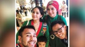 Nagita slavina's husband's statement began when boy william asked raffi ahmad to reveal the 3 requests he had. Abstinence Nagita Slavina After Becoming Raffi Ahmad S Wife Dismantled Eko Patrio When He Entered The Toilet