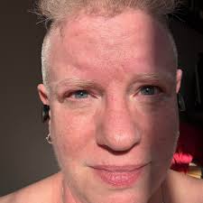 iPhone vs android users F*ck IPhone that is all! Let's see It there are  more iPhone or Android users... iPhone Android