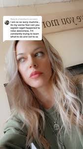 Mandi Bowen's Instagram, Twitter & Facebook