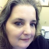 Tracey Toth's Instagram, Twitter & Facebook