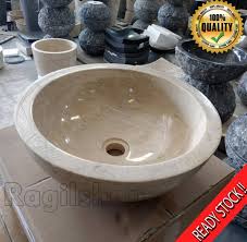 Sebagian besar orang meletakkannya di ruang makan, kamar mandi dan ruang … Daftar Harga Wastafel Minimalis Terbaru Bikin Kamar Mandi Kelihatan Modern Rumah123 Com