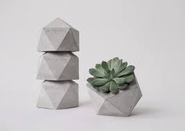 Da sich das innere schalungselement durch den. Pflanzenkubel Aus Beton Selber Machen Homify
