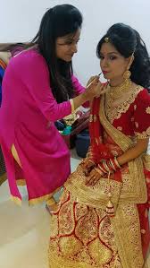 reecha makeup artist based in ujjain
