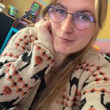 who does the actress look like?