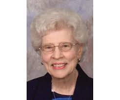 Christine Nicely's Instagram, Twitter & Facebook