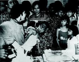 .kebangsaan dan sekolah umum dijadikan sekolah kebangsaan  usaha memartabatkan bahasa melayu  tunku telah menubuhkan dewan bahasa dan pustaka 1956 tunku abdul rahman putra al haj ibni almarhum sultan abdul halim shah. Remembering The Tunku