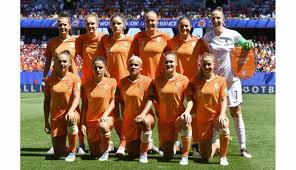 Neuf villes accueilleront la compétition : Football Coupe Du Monde Feminine Les Pays Bas Revent De Refaire Le Coup De L Euro