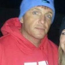 Kerry Daubert's Instagram, Twitter & Facebook