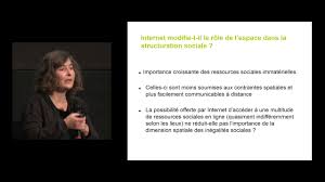 L'expression « donner un coup de pied dans la fourmilière » est très évocatrice : Internet Un Coup De Pied Dans La Fourmiliere De La Dimension Spaciale Des Inegalites Sociales Cite De L Architecture Du Patrimoine