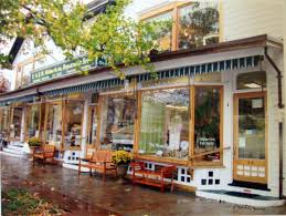 Hildreth S Main Street Southampton Ny Island Living House Design House Styles