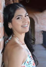 Elisa Orr's Instagram, Twitter & Facebook