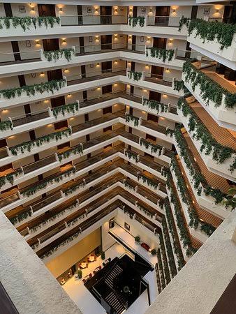 An unexpected treat at the Oberoi! - Picture of The Oberoi Mumbai - Tripadvisor