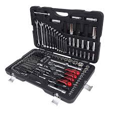 Набор инструментов 216 предметов слесарно-монтажный 14,38,12 6-ти  гранных в