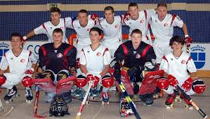 Devant la cage suisse, melvin nyffeler. Europameisterschaft 2013 Rink Hockey U17 Die Schweizer Mannschaft