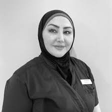 Tandsköterska Sarab Ali Darabpour