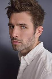 Loren Brown's Instagram, Twitter & Facebook