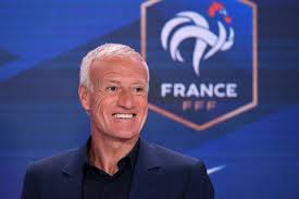 Didier deschamps sur le plateau du 20 heures de tf1 le 17 mai 2018. Euro 2021 Entre Proximite Et Autorite Comment Didier Deschamps Prepare Les Bleus Actu