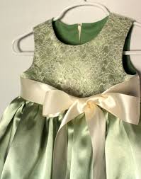 Pin By Olga On Zelen Green Flower Girl Dresses Green Dress Baby Flower Girl