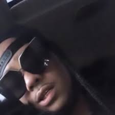 Stream Steve Toll music