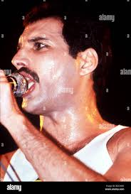 Freddie mercury immagini e fotografie stock ad alta risoluzione